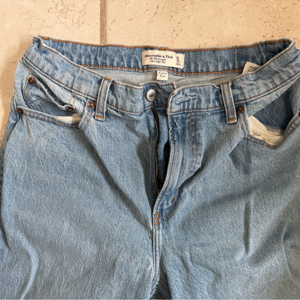 Curve Love The 90s Straight Ultra High Rise